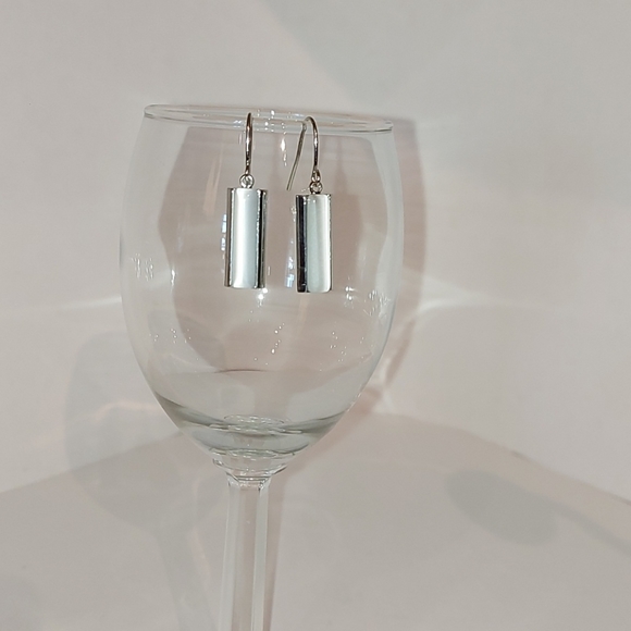 Cat Eye Earrings - Picture 2 of 3